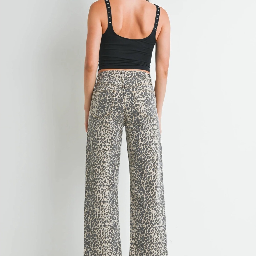 JBD High Rise Leopard Print Women's Jeans 24 - Picture 3 of 5